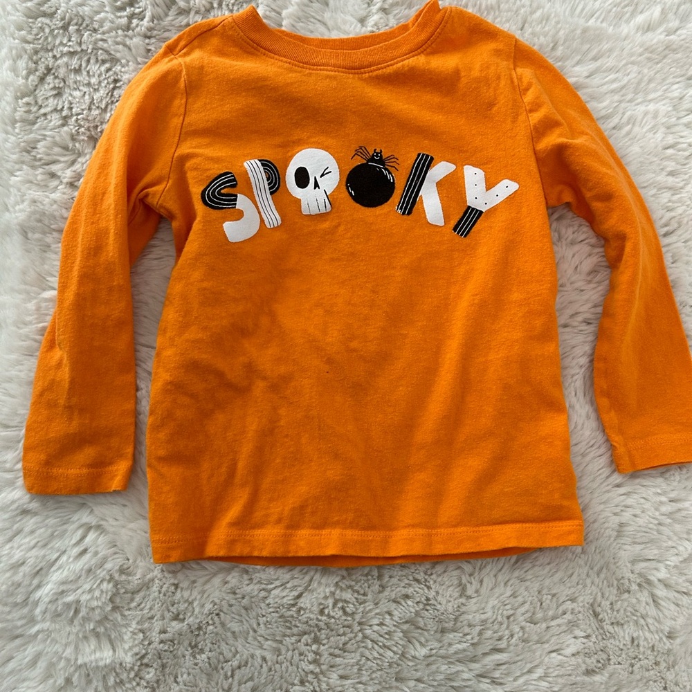 Spooky Halloween tshirt size 4T